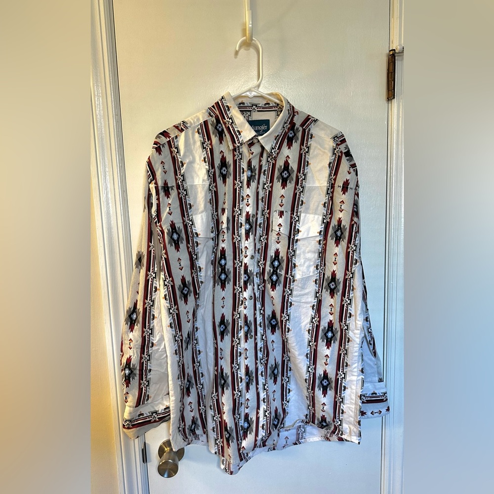 Wrangler Men’s White Western Pearl Snap Shirt - Size L